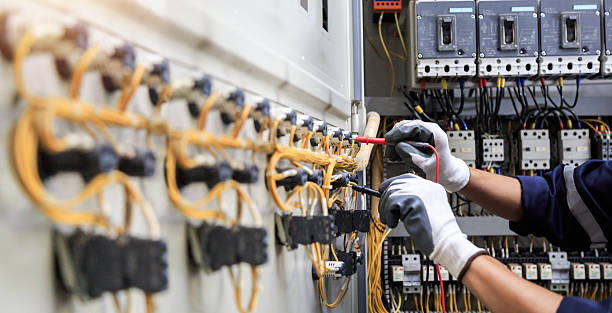 Professional Electrician technician working in Olcott, NY